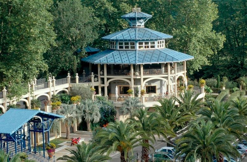 Le Domaine Du Levant Hotell Cambo-les-Bains Exteriör bild