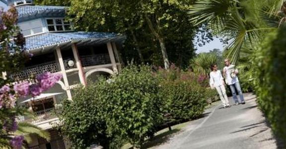 Le Domaine Du Levant Hotell Cambo-les-Bains Exteriör bild